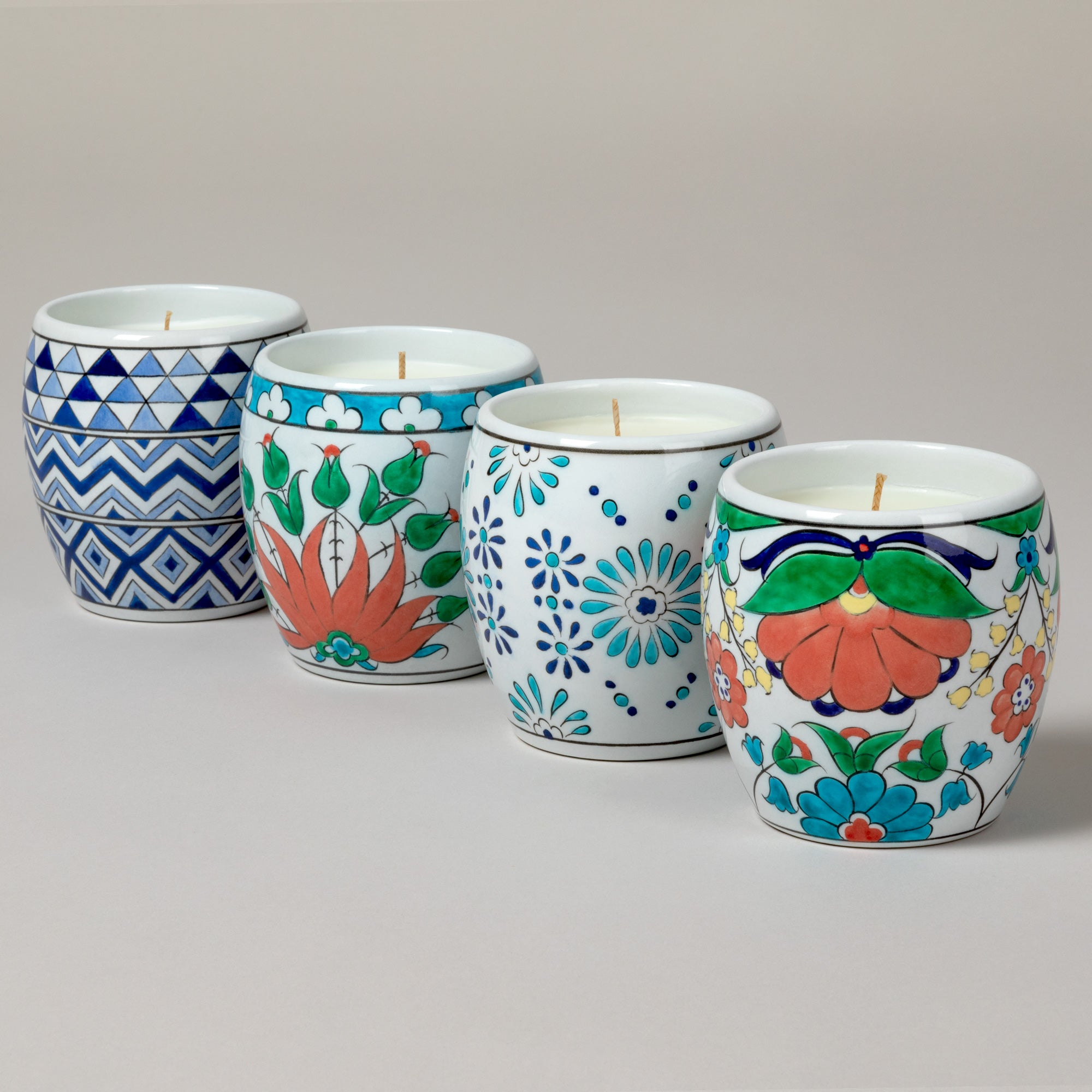 Ceramic Artisan Hand-Poured Candle - Rosemary - Dahlia