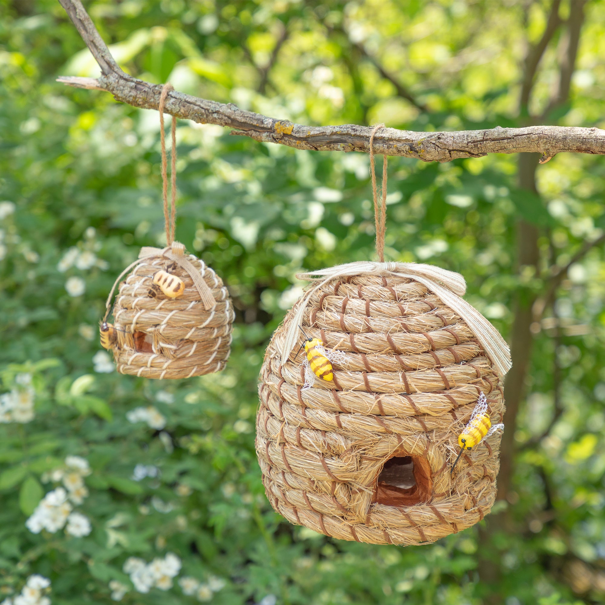 Beehive Birdhouse - L