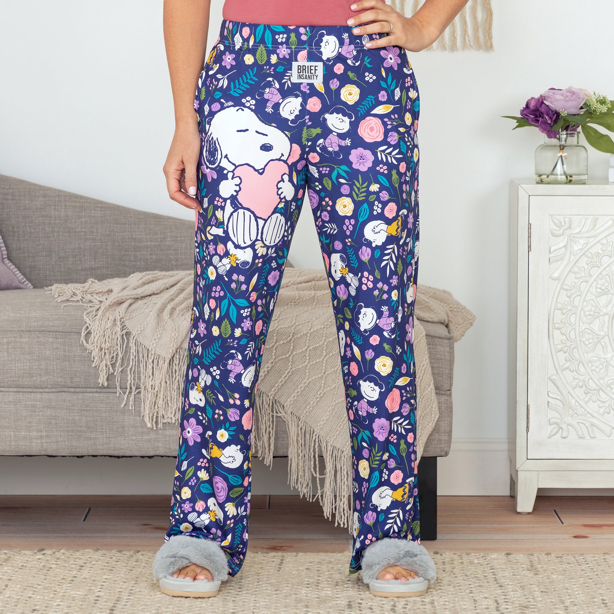 Snoopy Lounge Pants - Floral Love - M