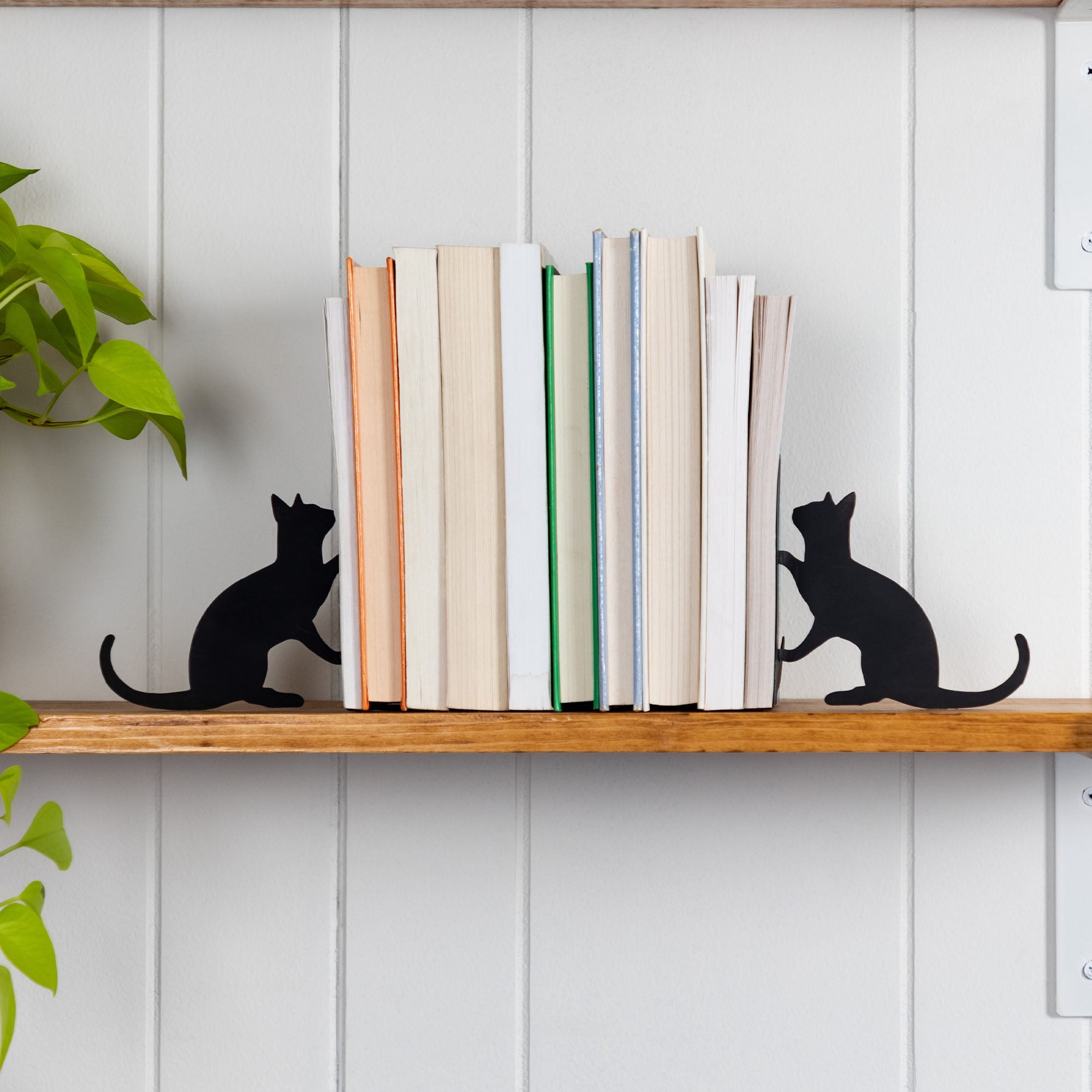 Hand Cut Pet Metal Bookends - Cat