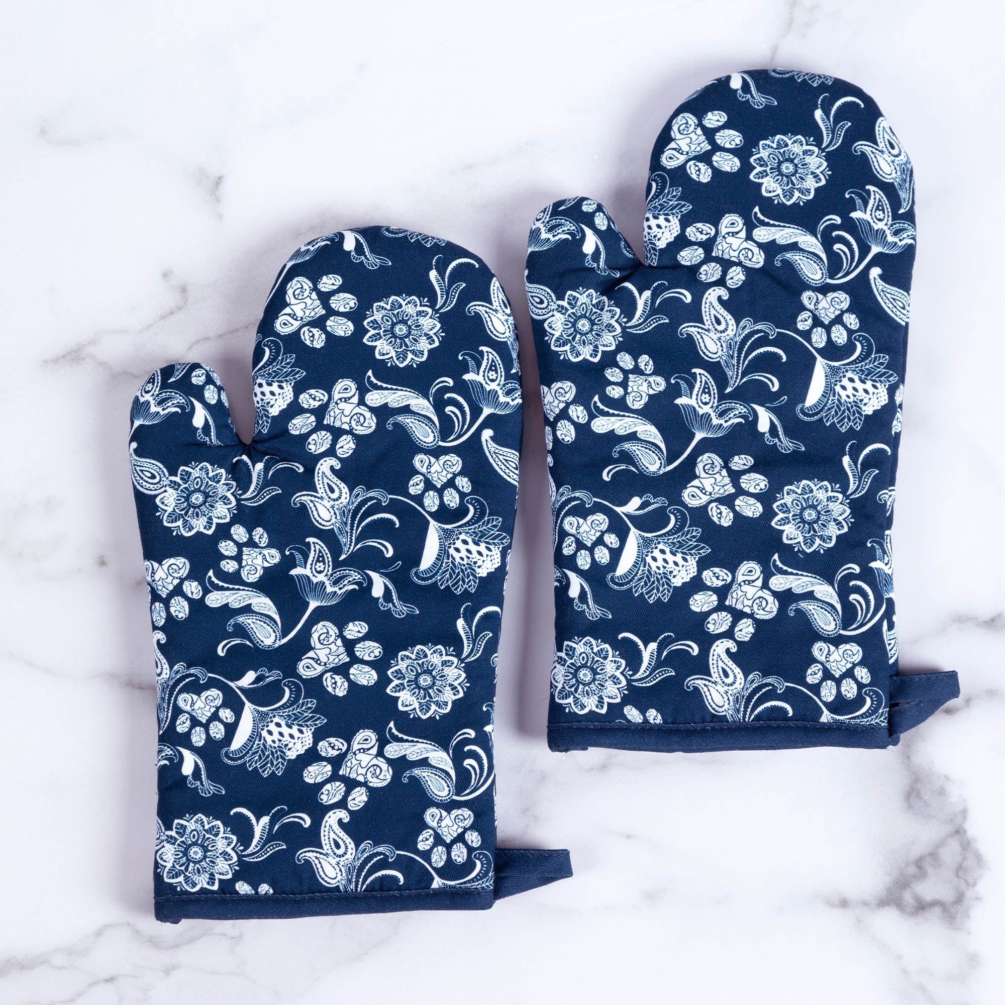 Blue Paisley Paws Kitchen Linens - Oven Mitts - Set Of 2
