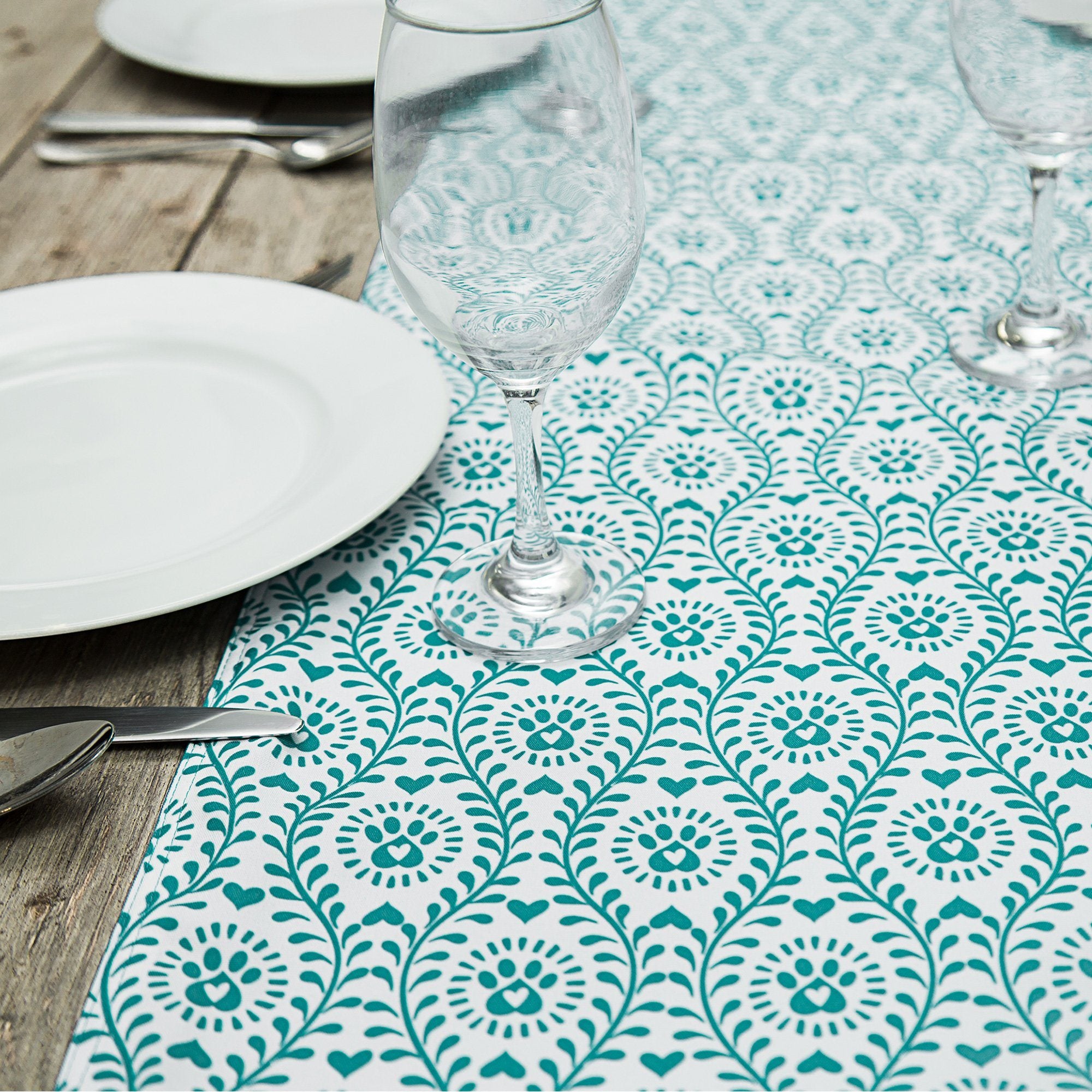 Blooming Paw Print Vines Kitchen Collection - Table Runner Only