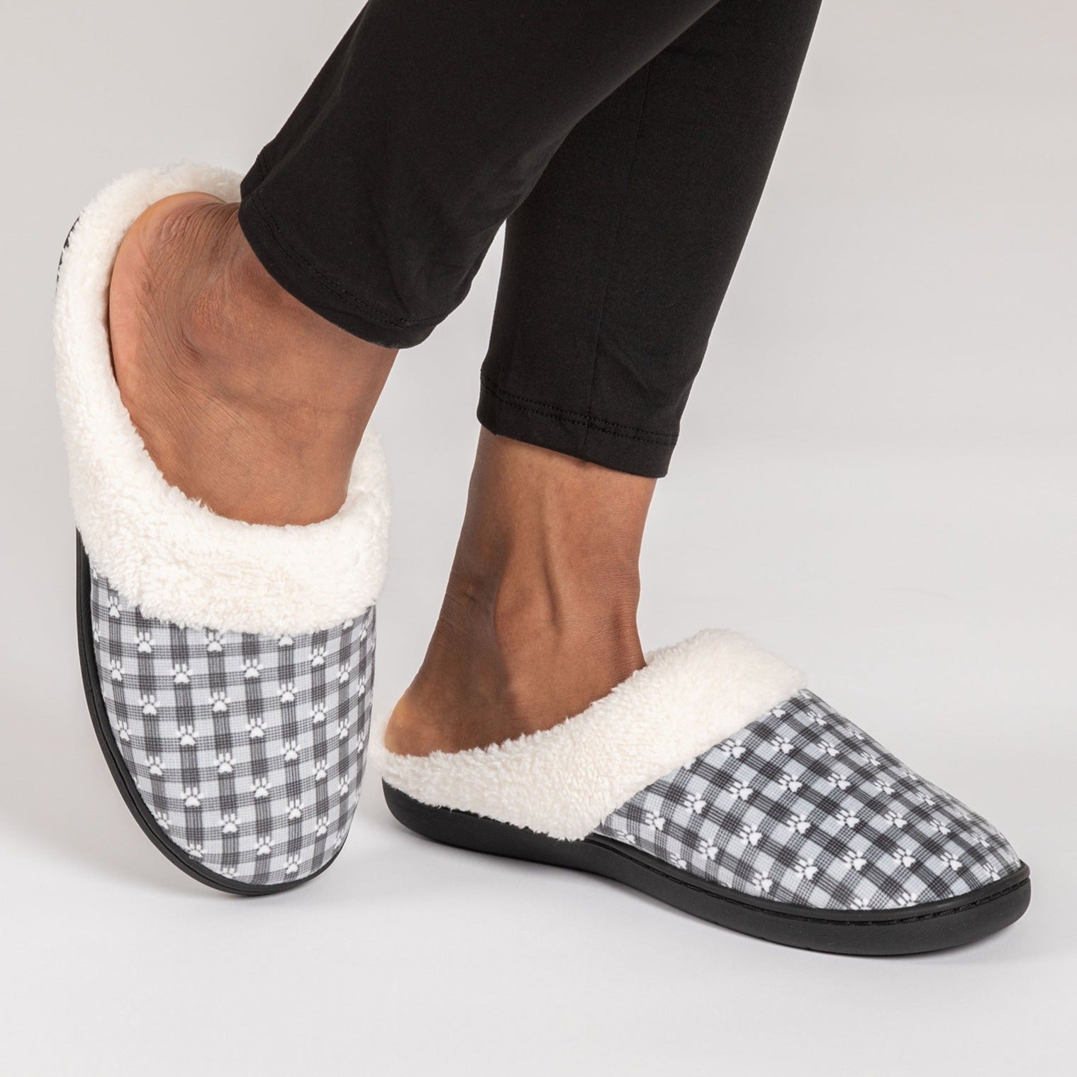 Pawsitively Beautiful Slide Slippers - Basket Weave Paws - S