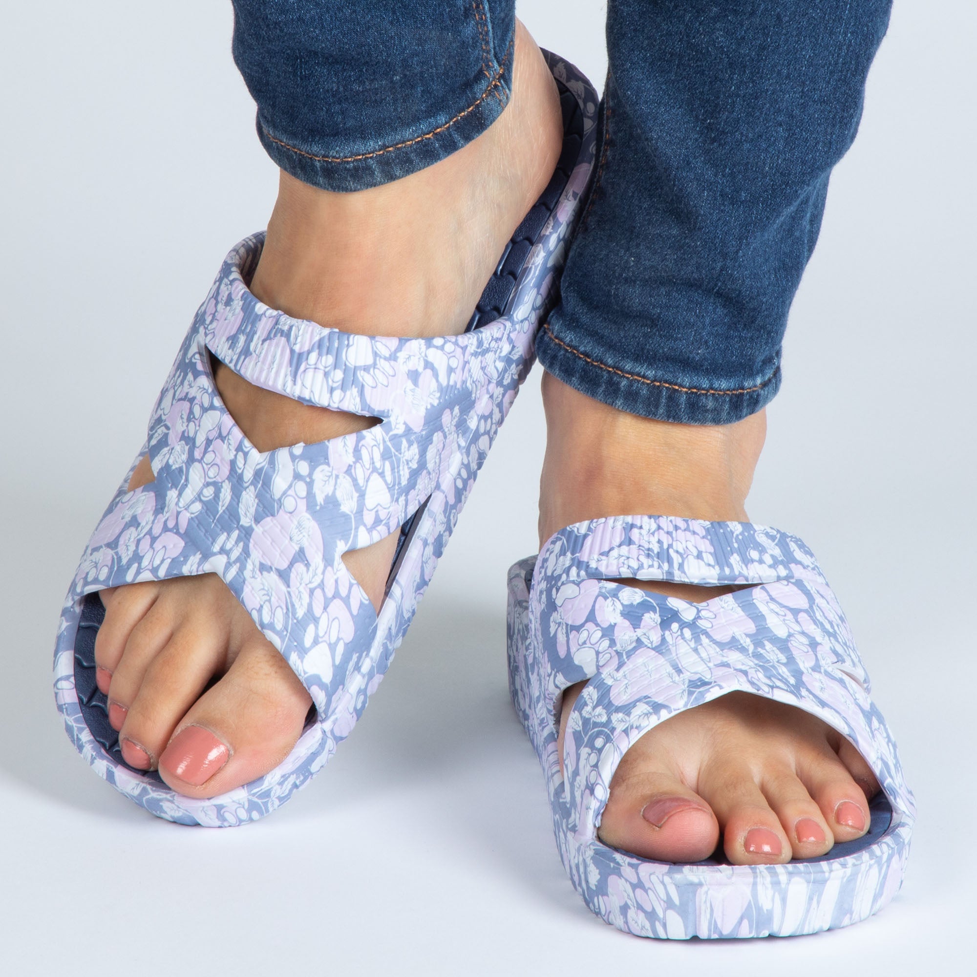 Women's EVA Criss Cross Slide Sandals - Blue Floral Paw - 8