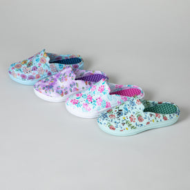 Super Comfy Paw Print Clogs