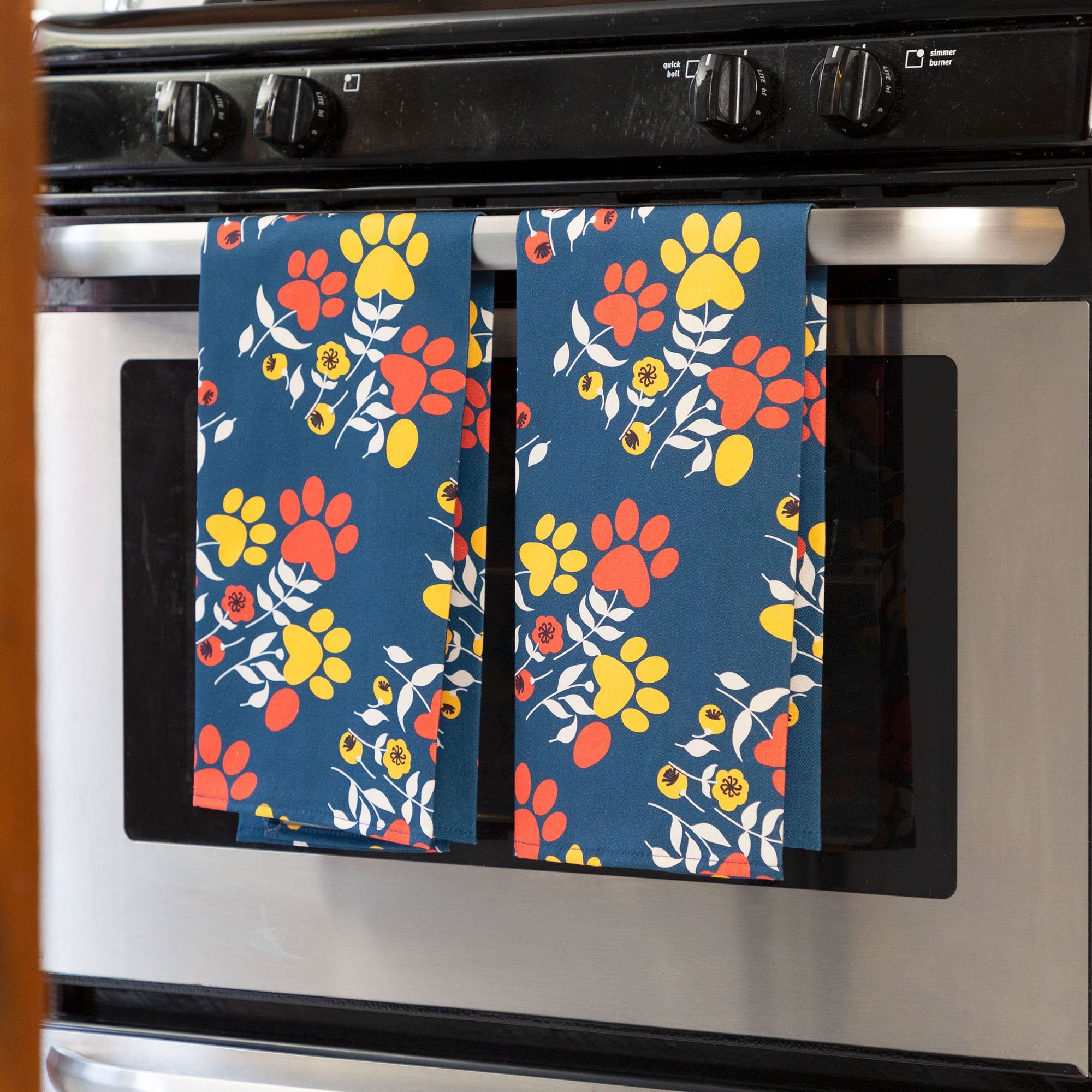 Cottage Kitchen Textiles - Cottage Floral Paw - Apron