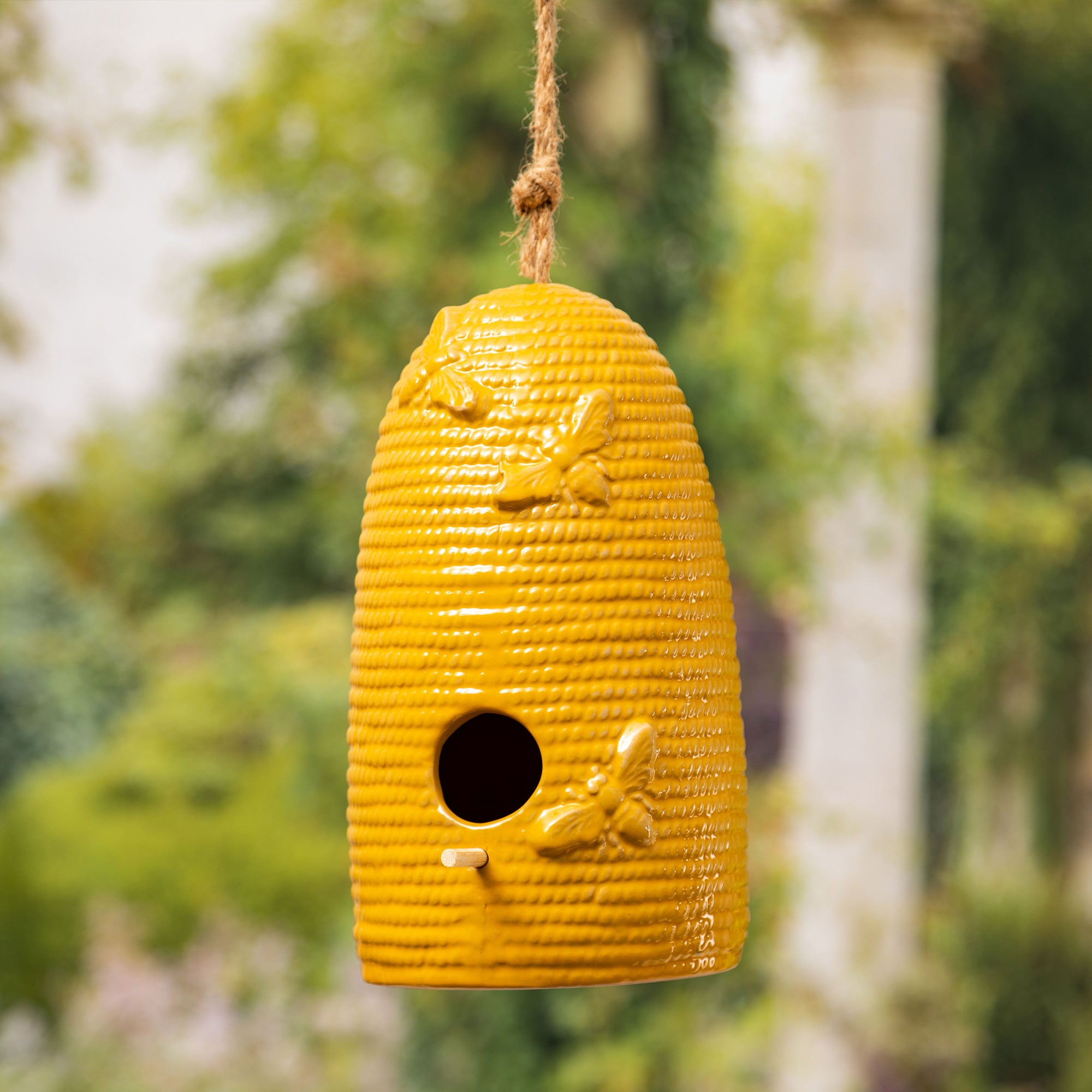 Functional Beehive Birdhouse - Tall Jute Rope