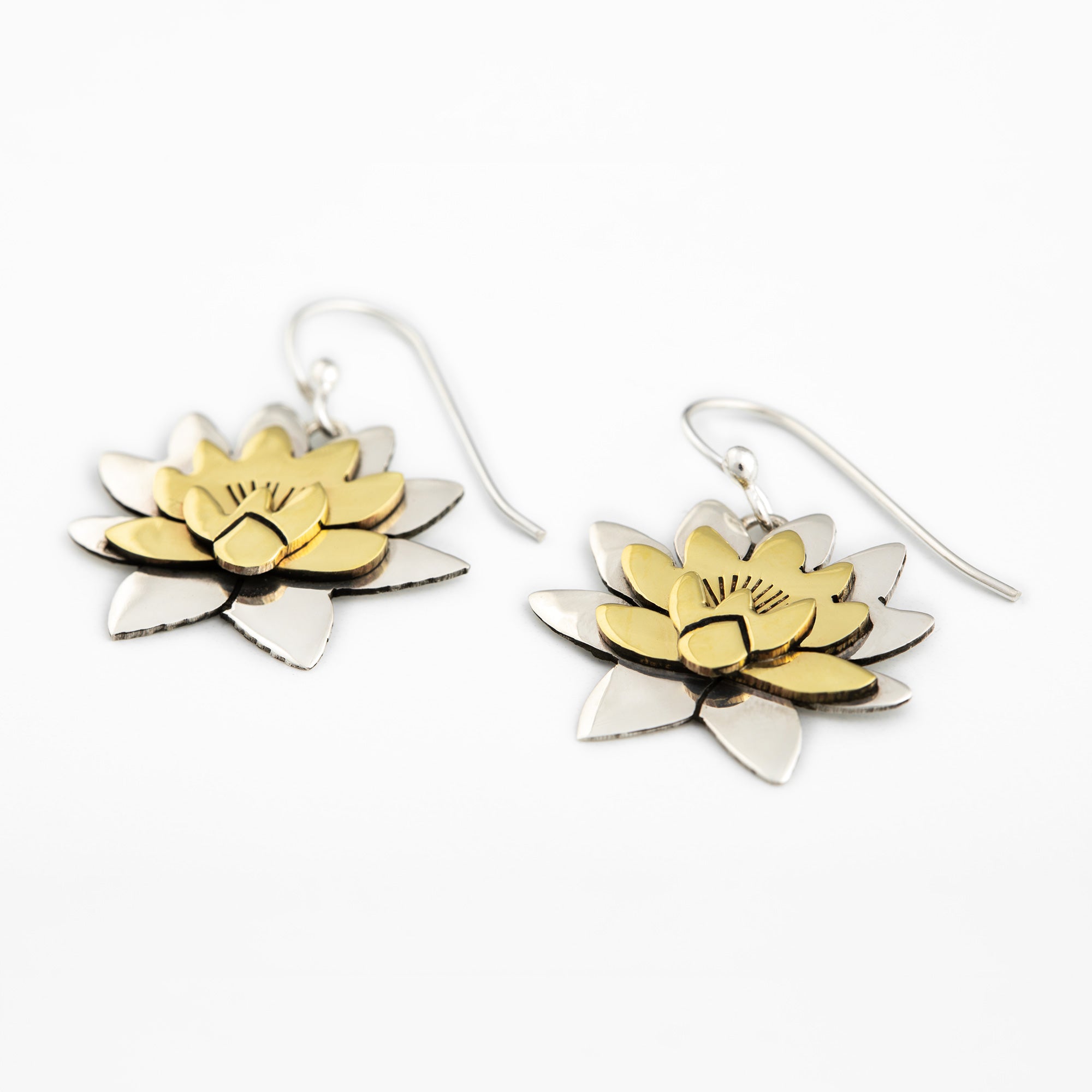 Mixed Metal Dangling Flower Earrings - Water Lily