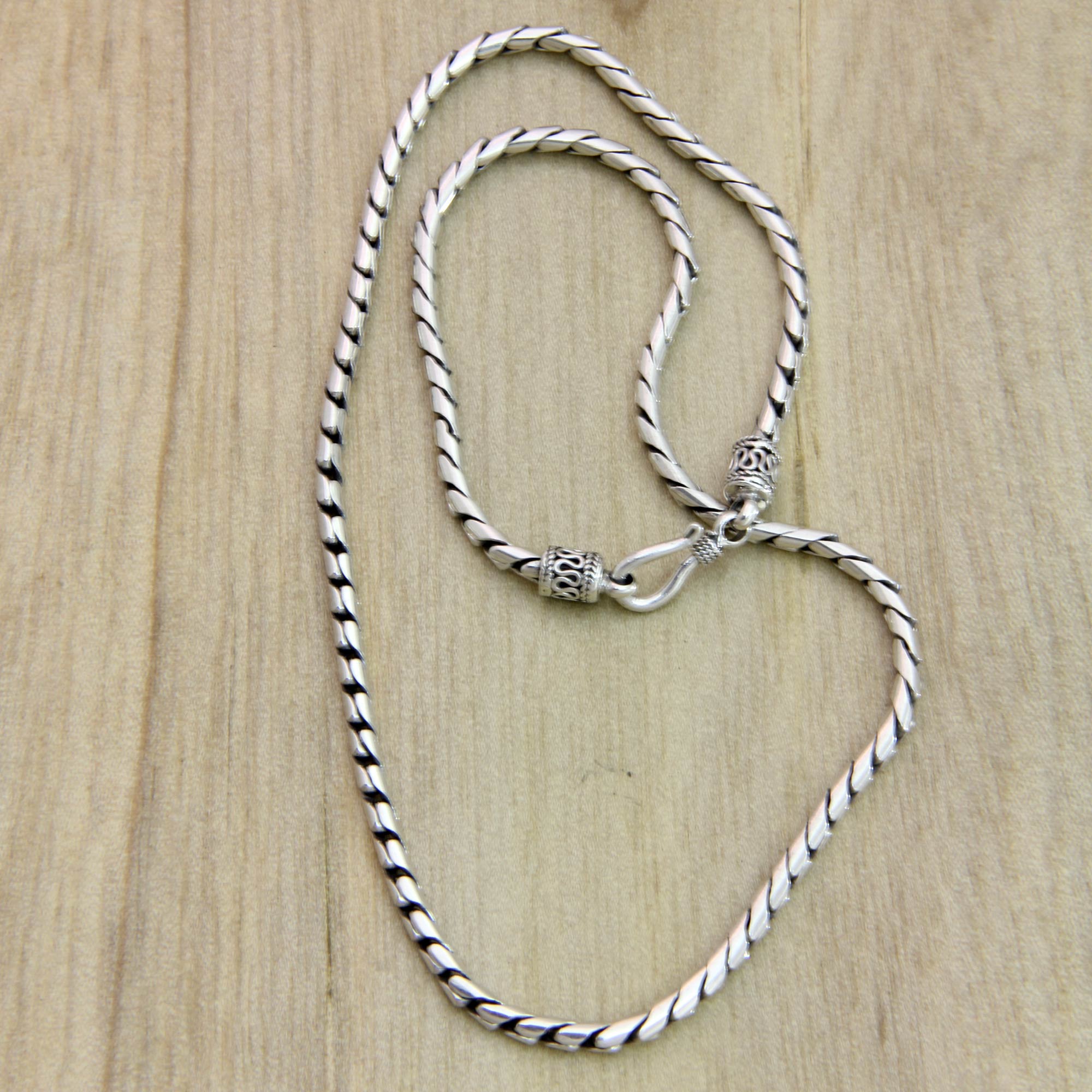 sleek silver chain