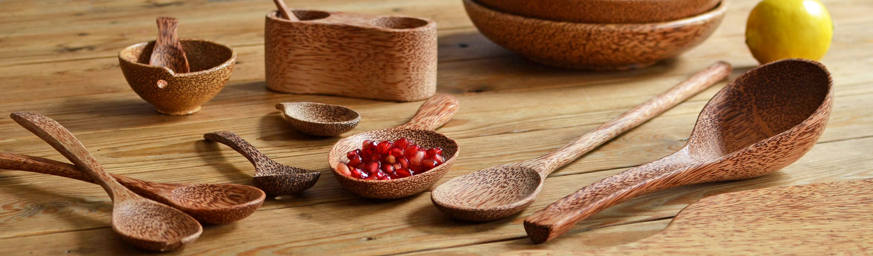 https://cdn.shopify.com/s/files/1/1186/0576/files/Nom-Living-Coconut-Wood-Collection-Header-WEB.jpg?v=1630080895