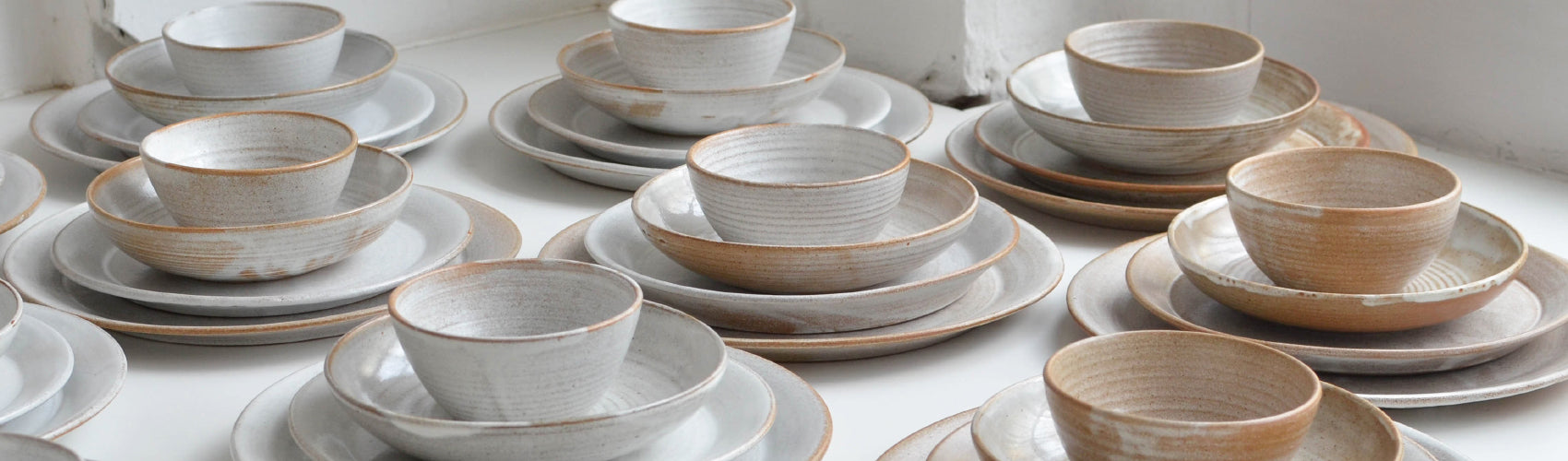 Nom Living Stoneware Bowls Collection Image