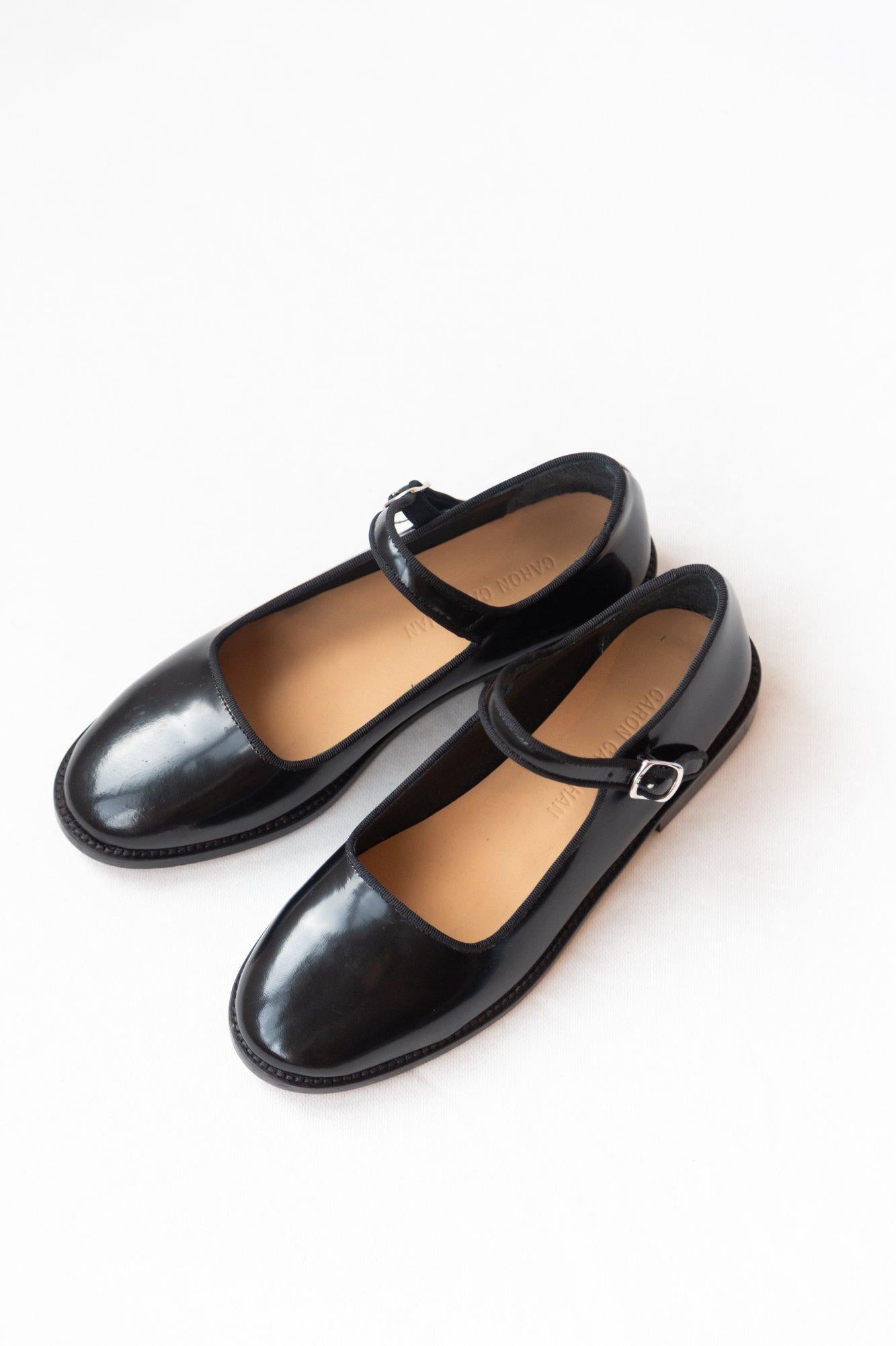 WELT ELLIE MARY JANES | BLACK POLISHED 