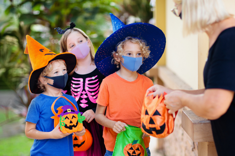 face-mask-trick-or-treat