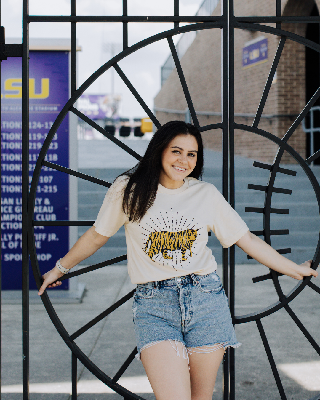 Easy Tiger Vintage Unisex Youth T-Shirt. Heather Grey Kids