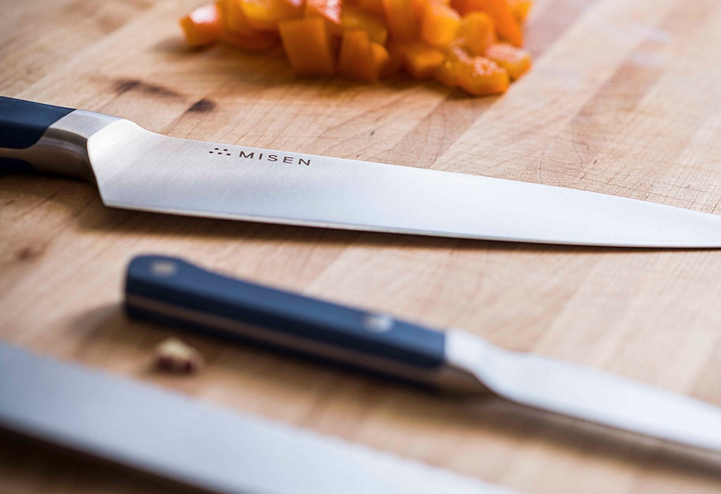 Chef's Blog, Is the Santoku knife a alternative option to a Chef's knife?