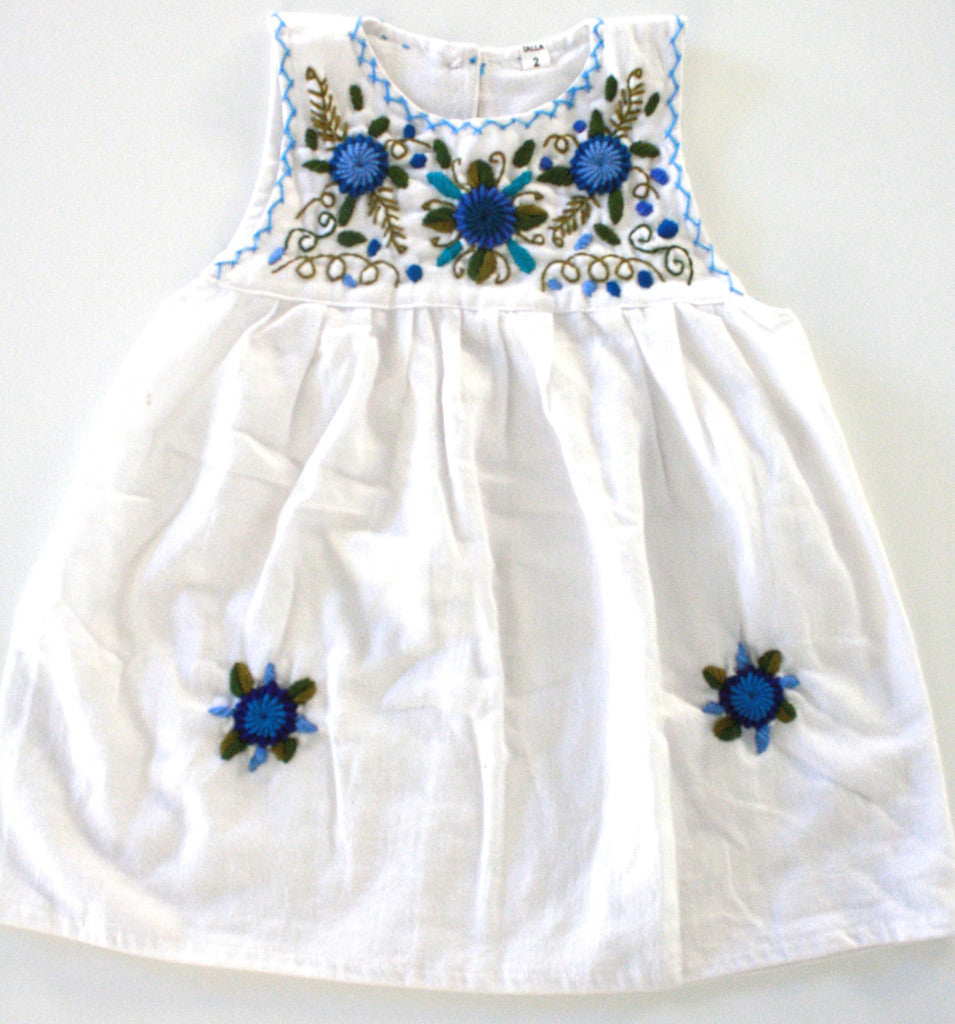 White cotton baby dress, baby embroidery dress, children handmade dres  Casa Arriola