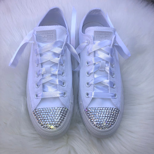 converses with diamonds