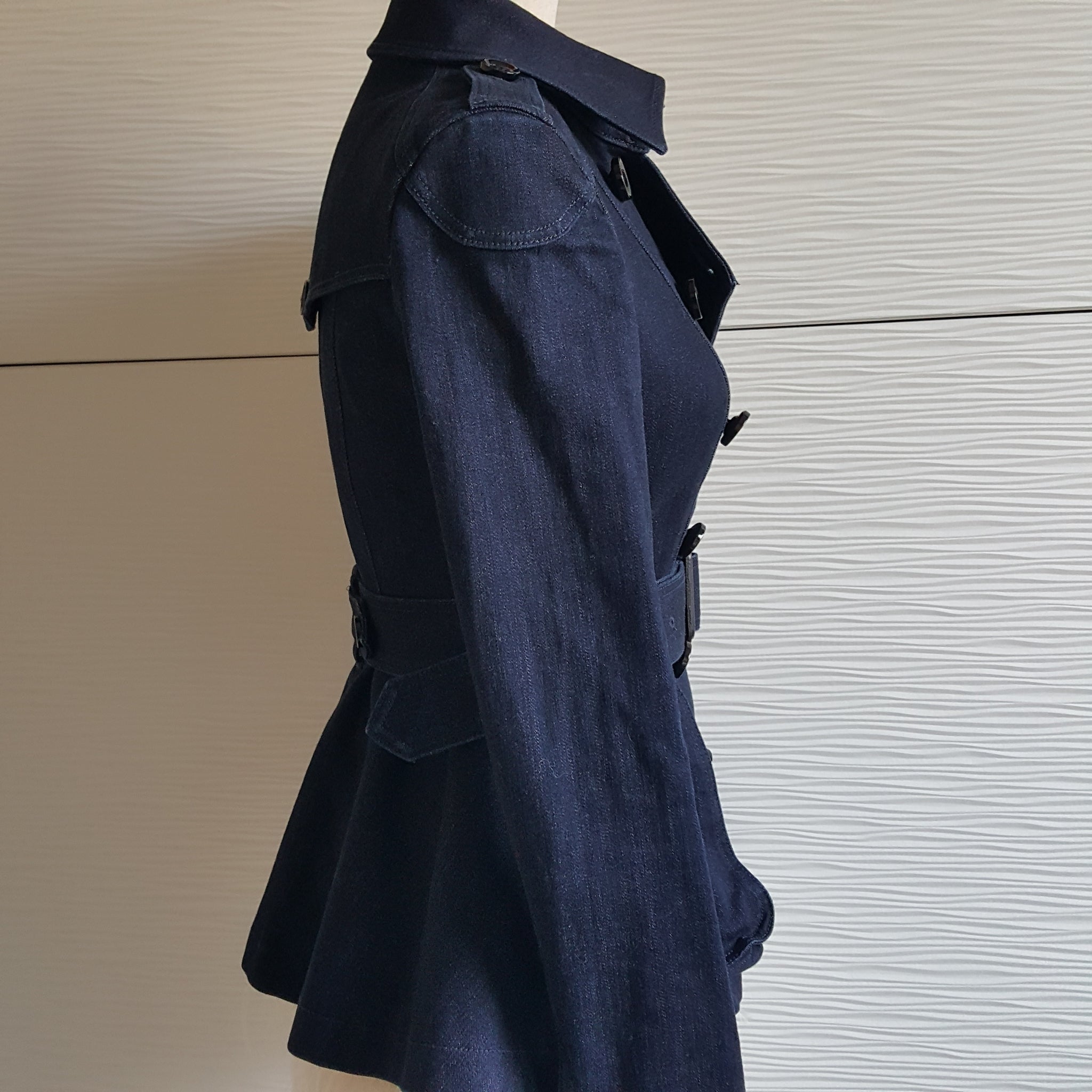 BURBERRY BRIT DENIM TRENCH COAT - SIZE XS – Hebster Boutique