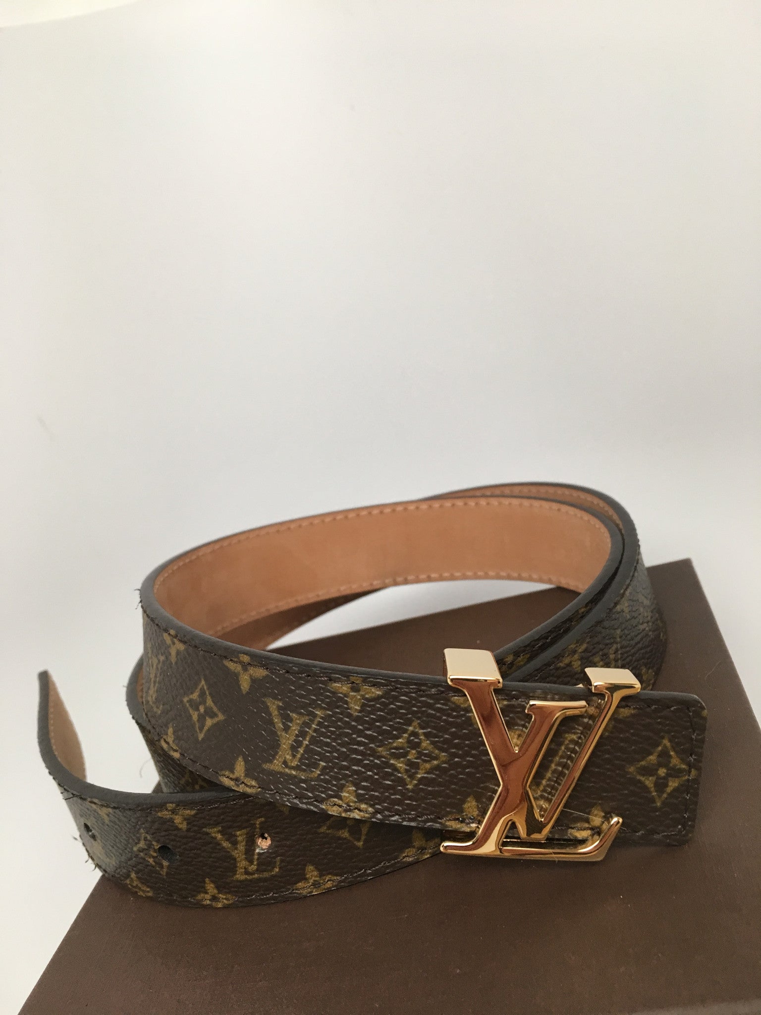 Louis Vuitton Belt 85 34 Monogram Multicolor Saint Tulle Carrebron M9682 |  eLADY Globazone