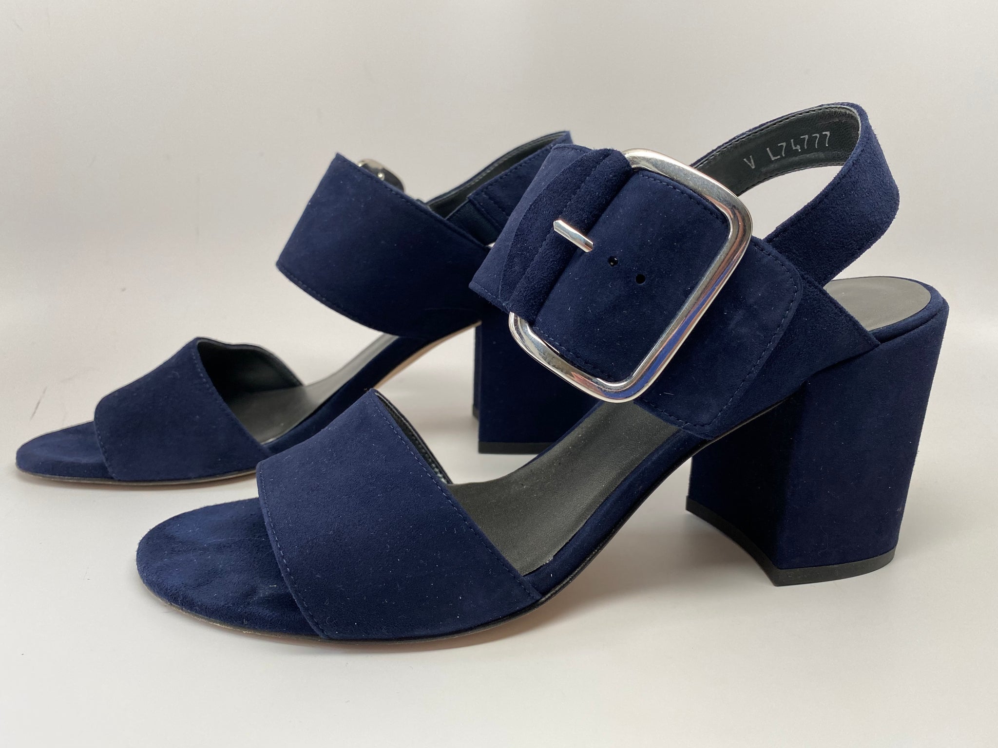 stuart weitzman blue heels