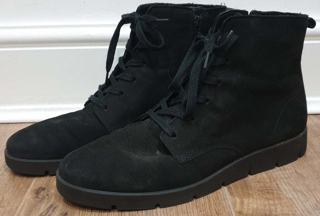 ECCO Black Suede Lace Up & Zip Fastened Branded Casual Ankle Boots 41 – Second Wave