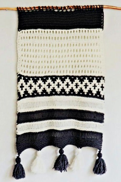 laomai knitted wall hanging pattern