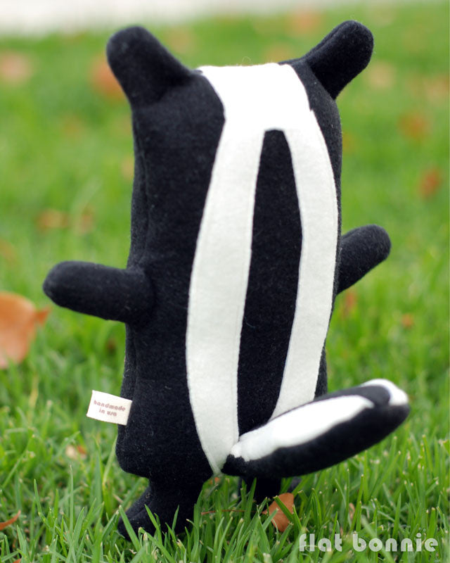 skunk stuffed animal