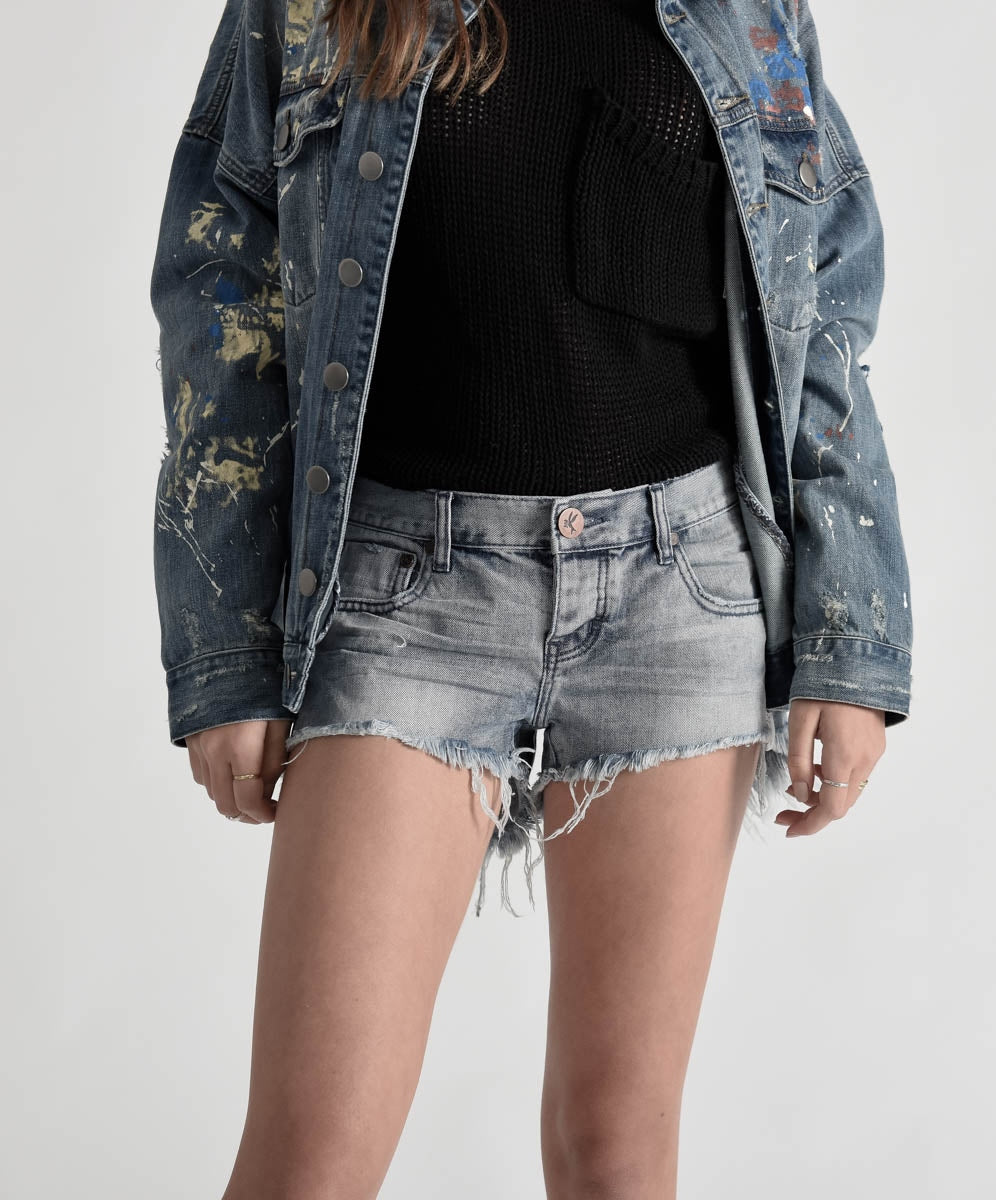 low waisted denim shorts