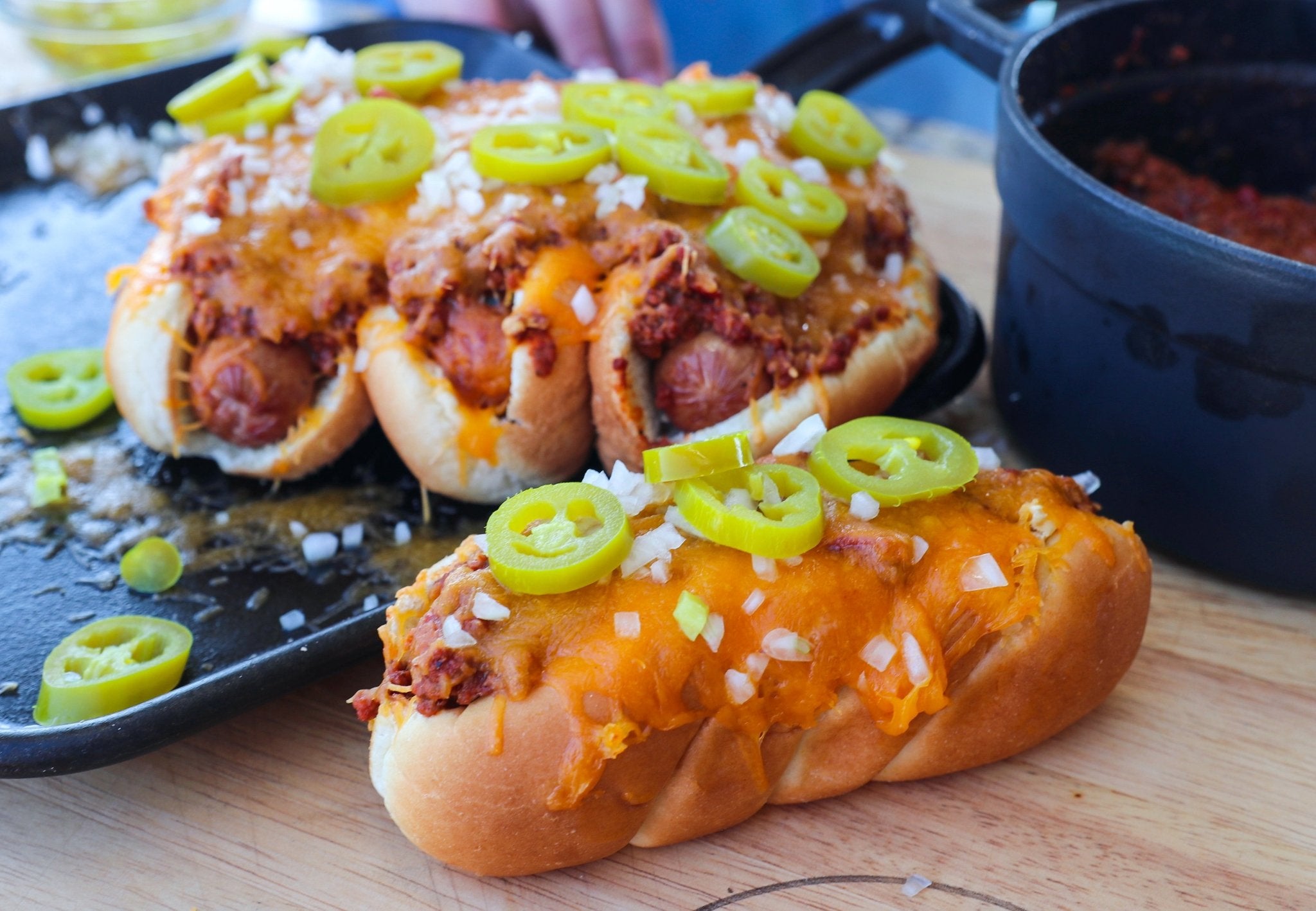 Game Day Chili Dogs Recipe – HowToBBQRight