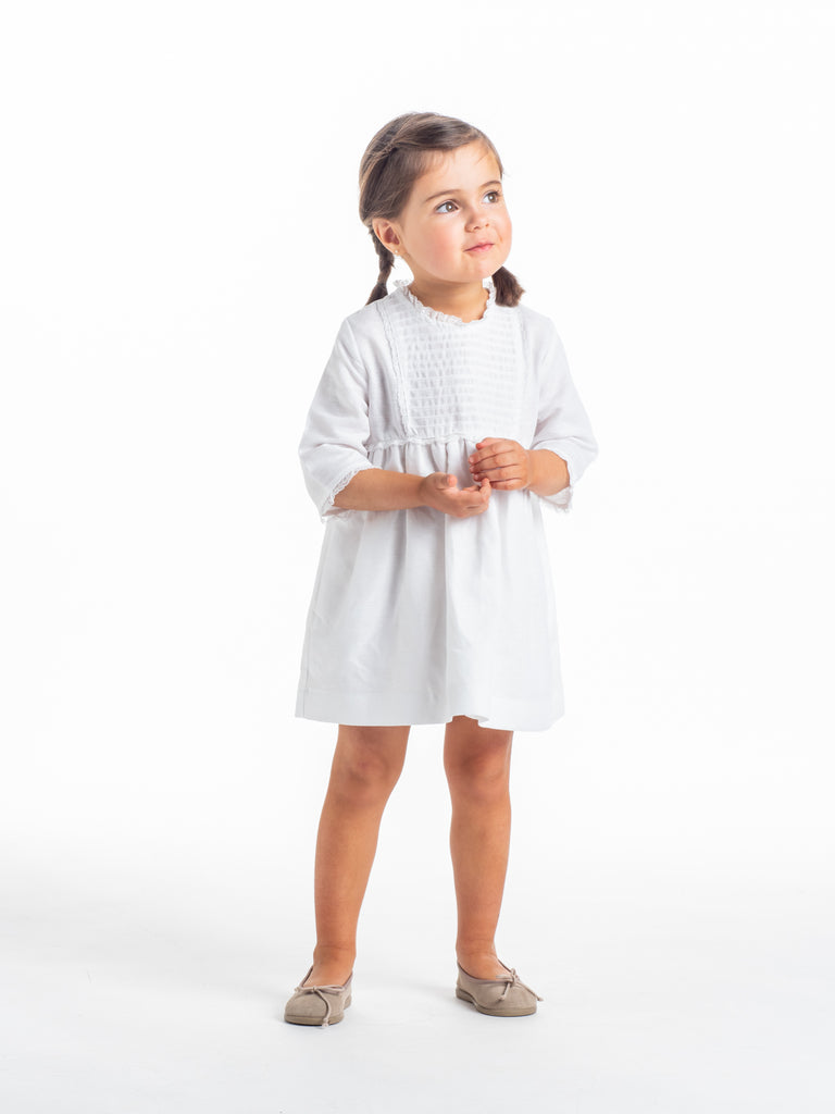 Vestido blanco para niña. Colección minis primavera-verano. – Minis Baby&Kids