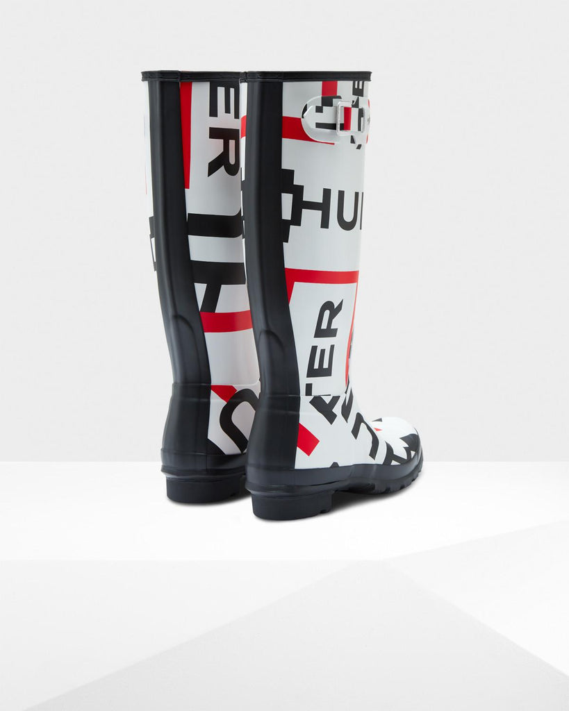 hunter logo rain boots