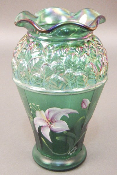 hand painted fenton green vase