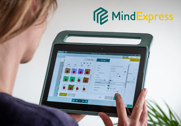 Girl on device using Mind Express