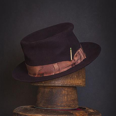 Hat 203 – Nick Fouquet