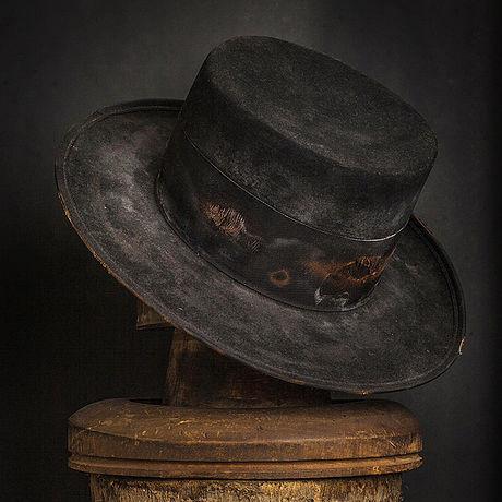 Hat 216 – Nick Fouquet