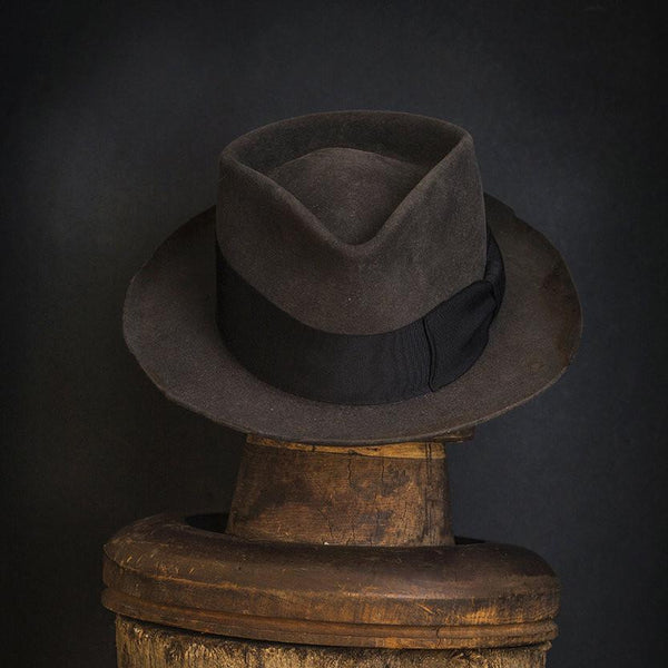 Hat 011 – Nick Fouquet