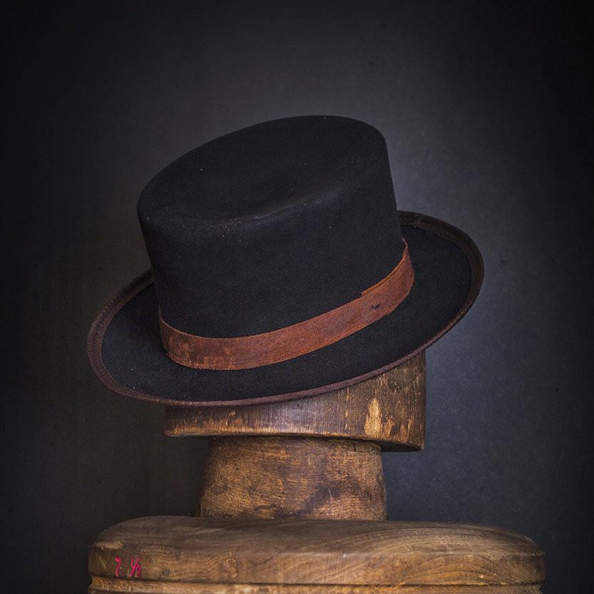 Hat 111 – Nick Fouquet