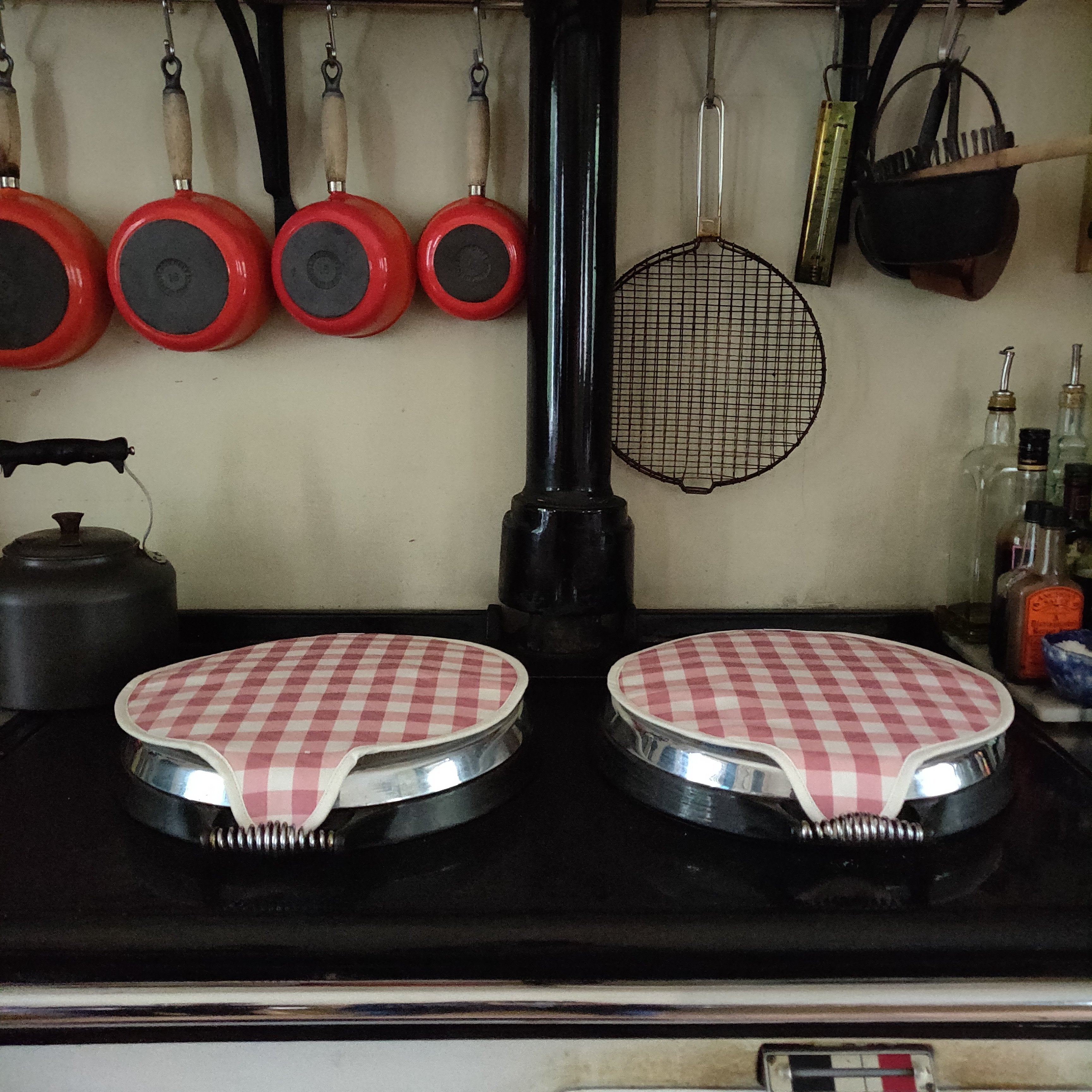 Natural Check Aga Top Covers one pair Inchyra Home