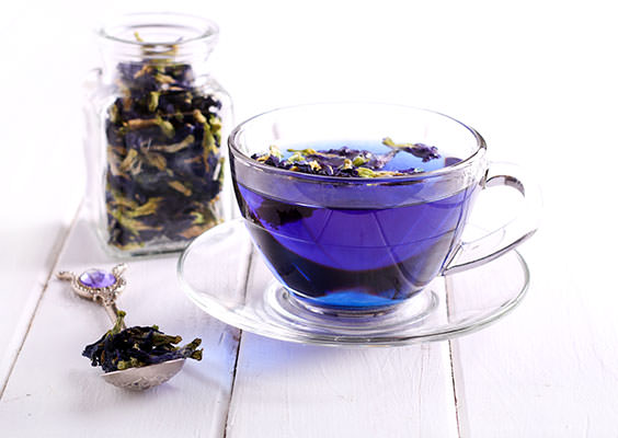 5 Reasons Drinking Butterfly Pea Tea Is Good For You ...