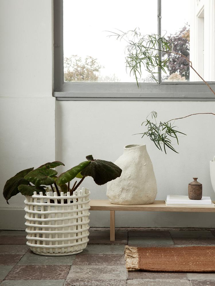 interval tempel Slordig Ferm Living Ceramic Basket - XL – House&Hold