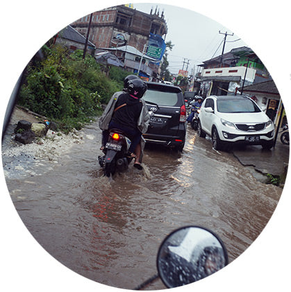 makers travelers bali street flood