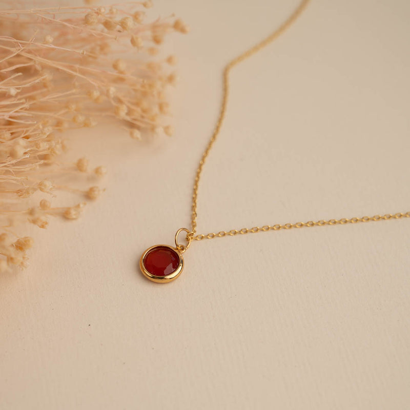 AVA RED AGATE GOLDEN NECKLACE