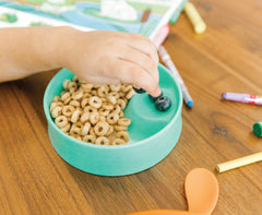 test your child's handedness away from the dinner table