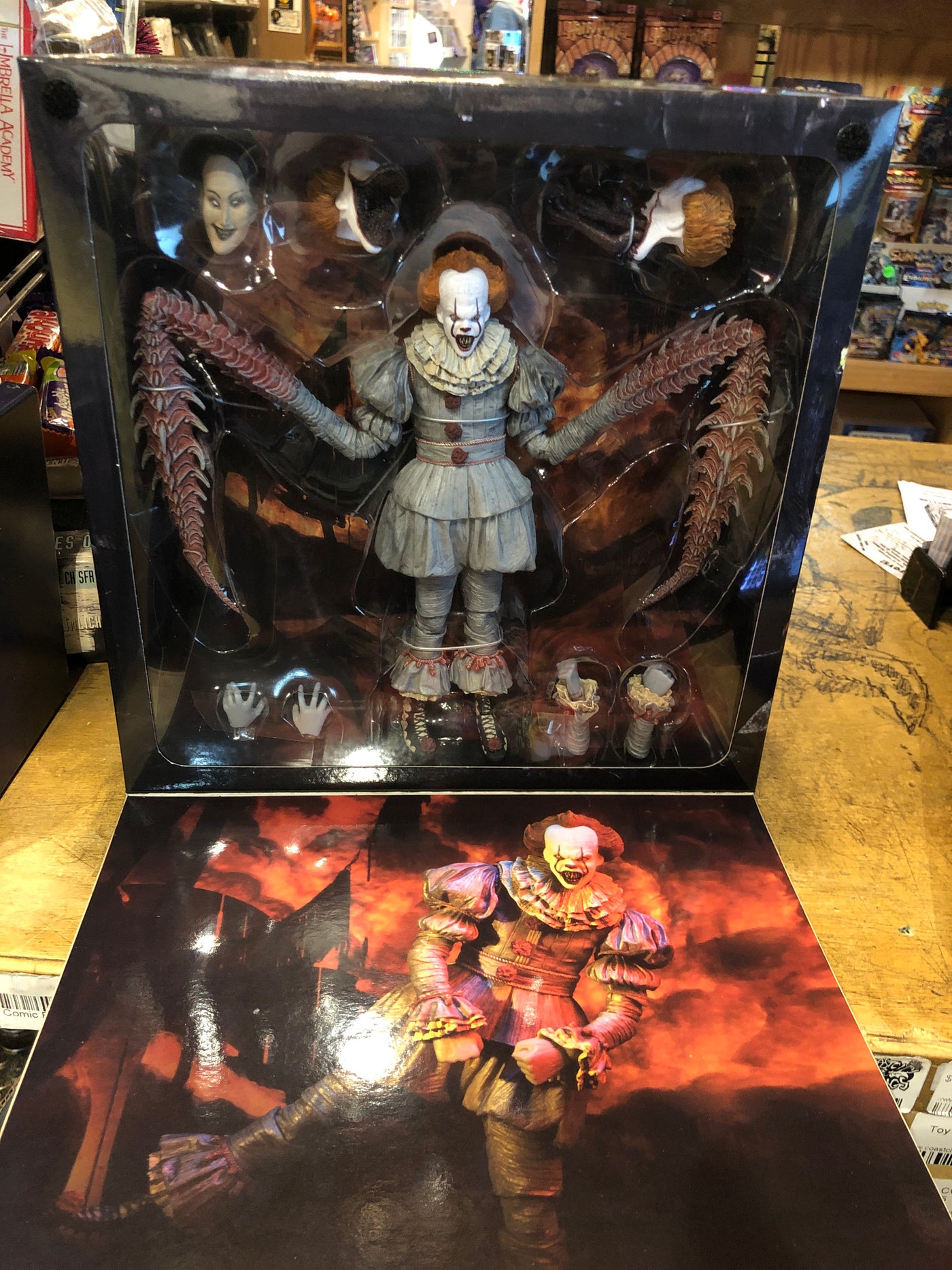 ultimate pennywise figure