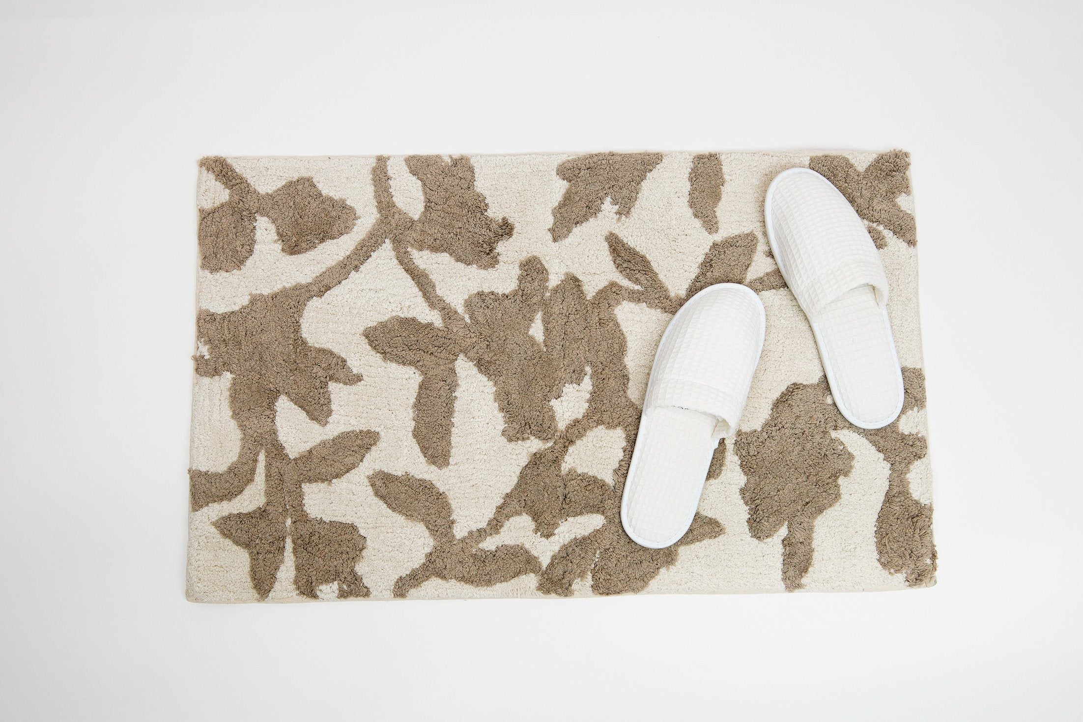 Enrico Luxury Bath Rug