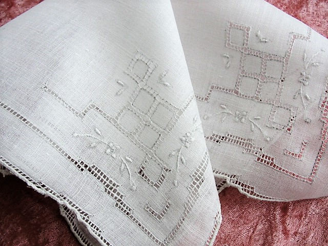 lace hankies