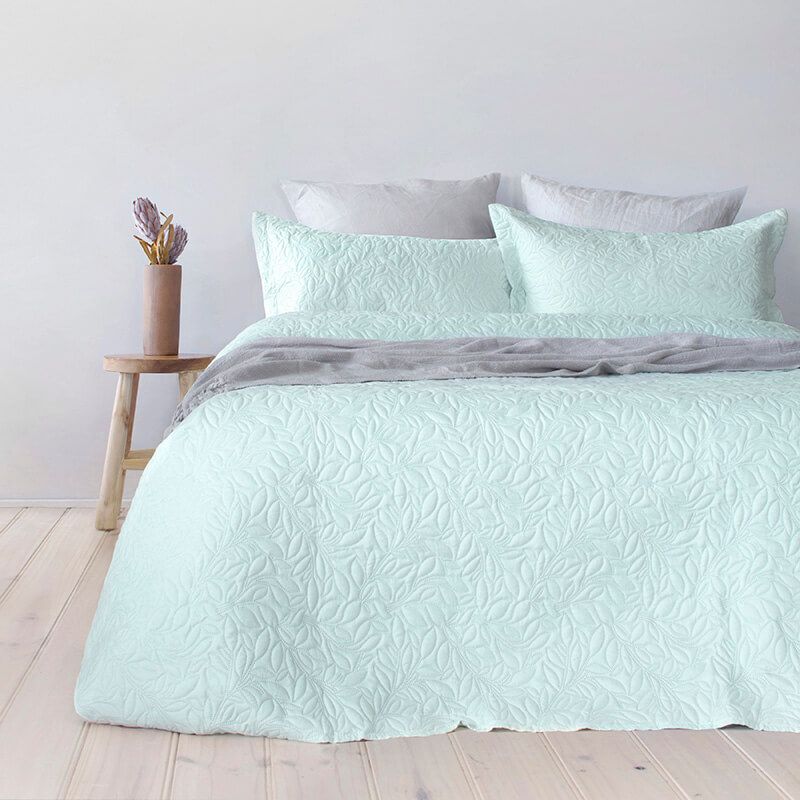 Glacier Botanica Coverlet Bedcover Bedspread Set Lovely Linen