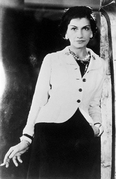 Coco Chanel: Strength and Femininity – the thread