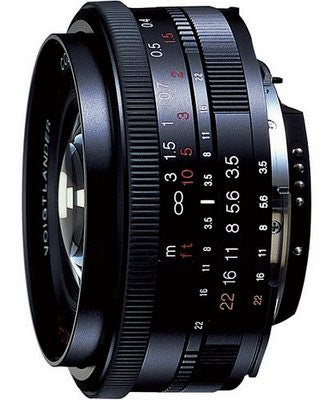 Voigtlander COLOR-SKOPAR 20mm F3.5 SLII (Nikon) Lens
