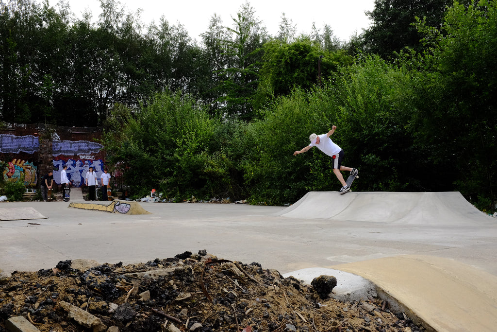 Dean Greensmith Backside Noseblunt Welcome Skate Store RWTB Leeds DIY Go Skateboarding Day Jam 2018